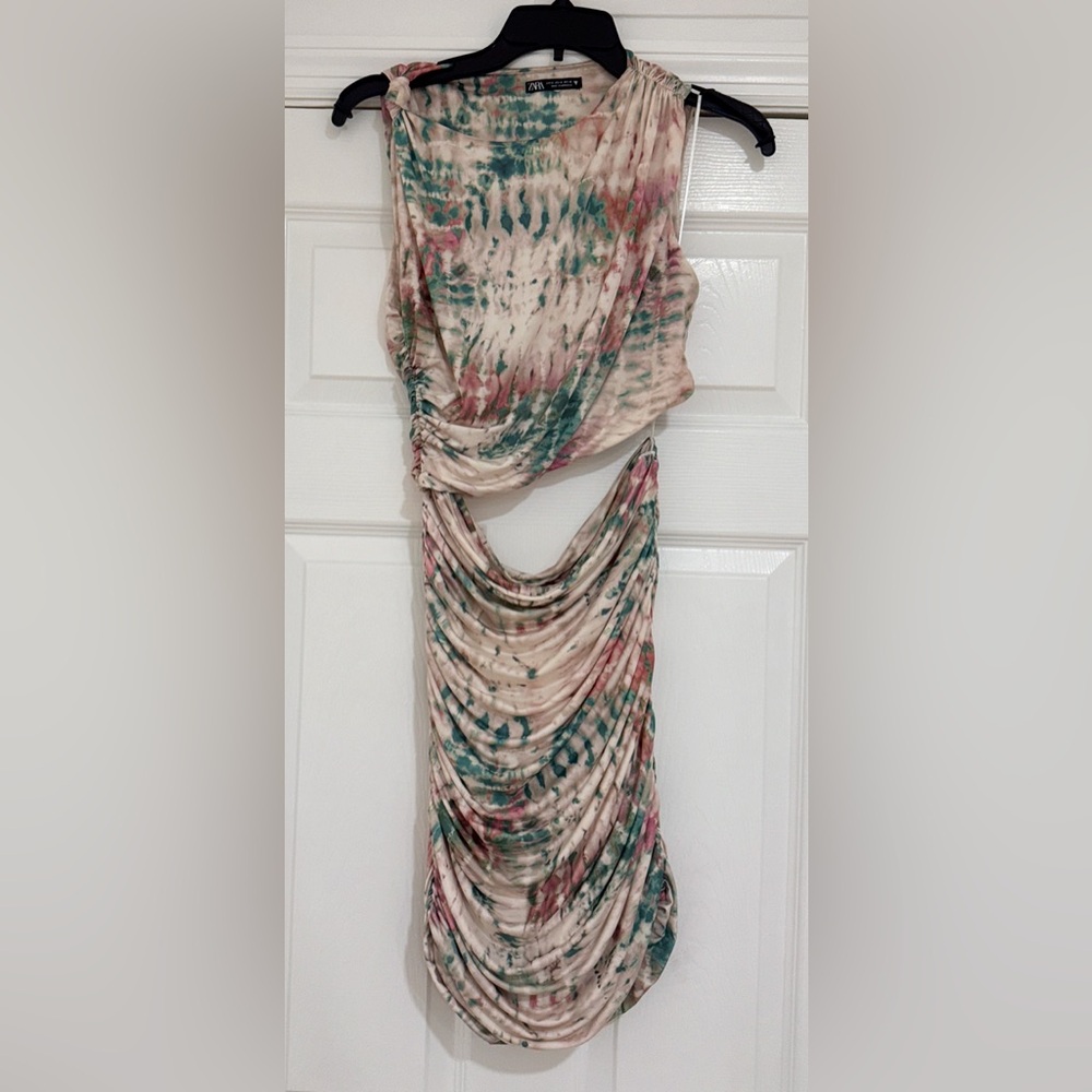 ZARA PRINTED CUT OUT MINI DRESS - Picture 6 of 16